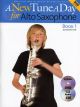 New Tune A Day Alto Sax Book 1: Book & Cd & Dvd (bennett)